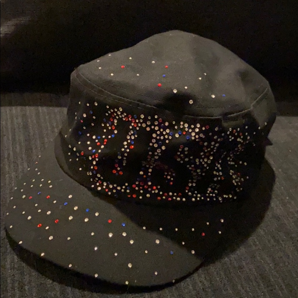 USA black hat with red, white and blue rhinestones - Picture 2 of 6